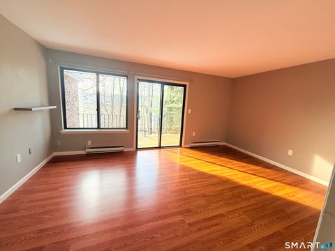 Tiny photo for 45 Mountain Laurel Court #45, Cromwell, CT 06416 (MLS # 24145753)