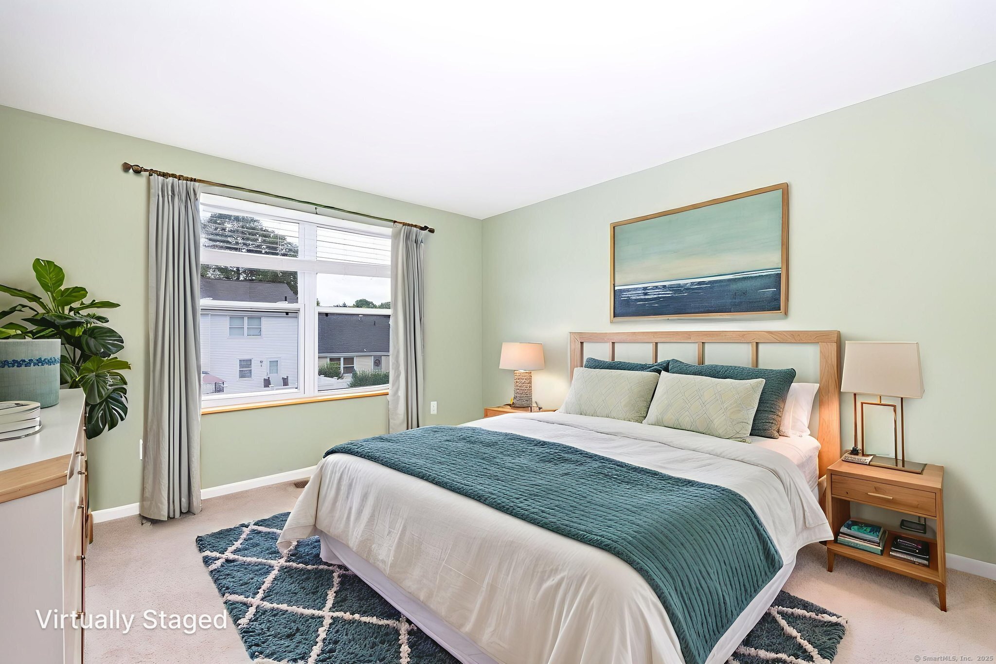 Glastonbury, Connecticut 06033, United States, 2 Bedrooms Bedrooms, ,2 BathroomsBathrooms,Residential,Active,170601