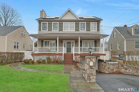 Photo of 19 Cross Street, Greenwich, CT 06831 (MLS # 24170385)