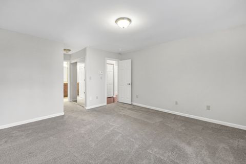 Tiny photo for 45 Greystone #45, Shelton, CT 06484 (MLS # 24143052)