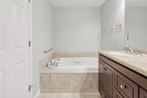 Tiny photo for 45 Greystone #45, Shelton, CT 06484 (MLS # 24143052)