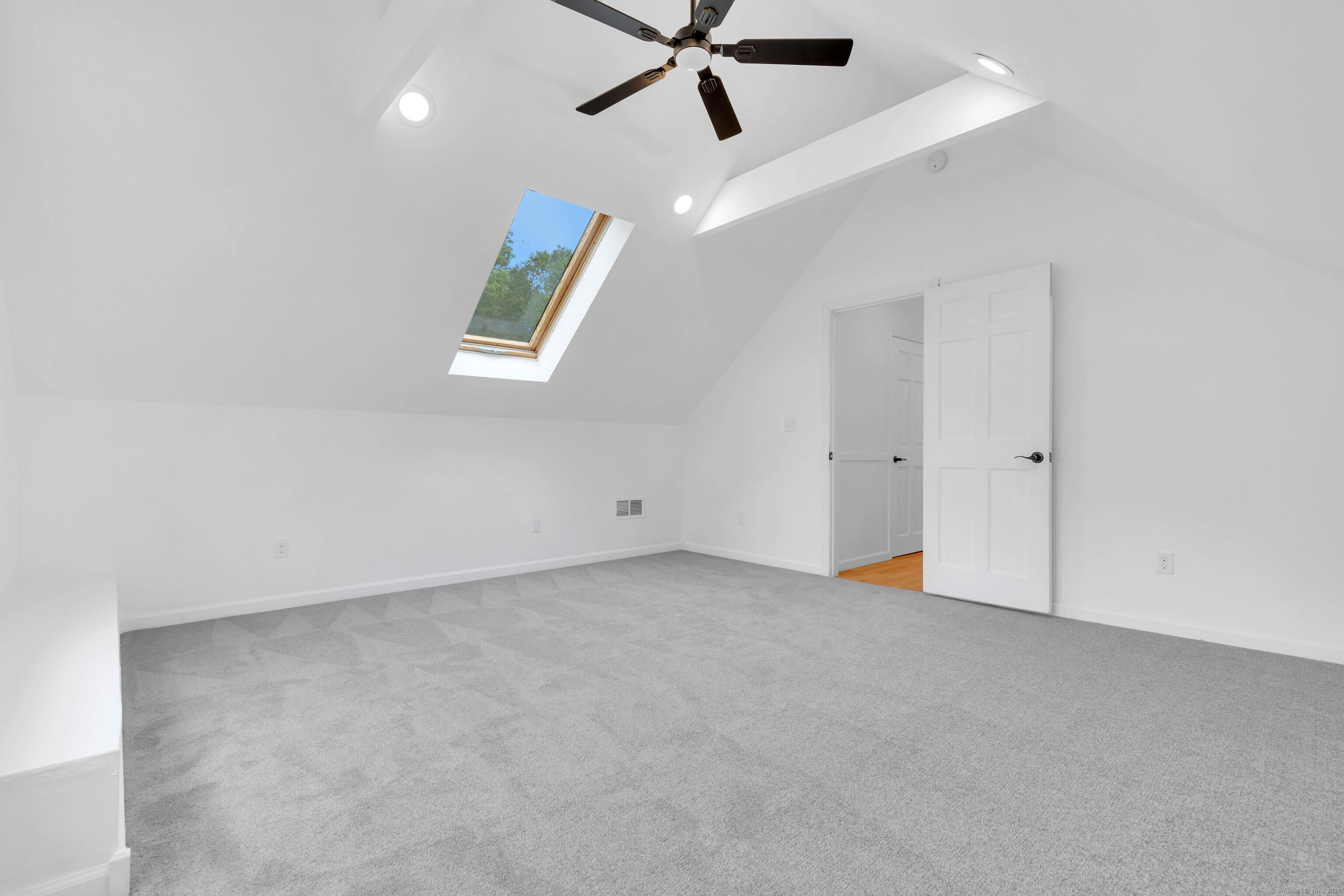 30 Valley Brook Road, Branford, Connecticut image 30