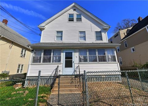 Photo of 54 Roosevelt Street #2nd Floor, Hartford, CT 06114 (MLS # 24137514)