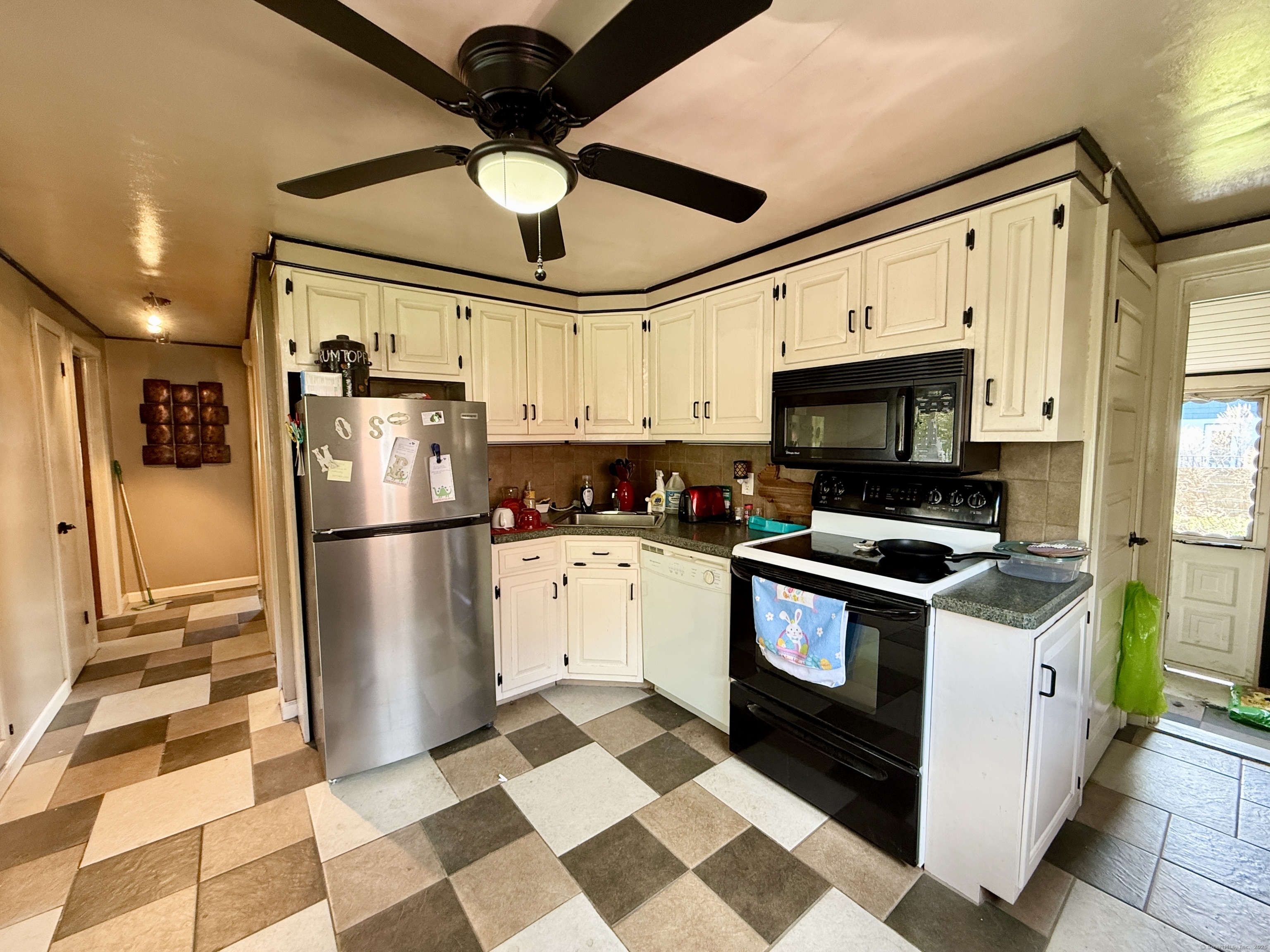 108 Dartmouth Street, Torrington, Connecticut image 5