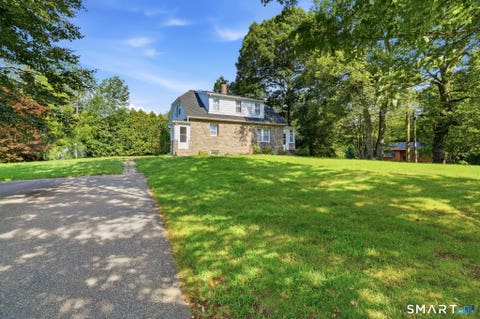 Photo of 1 E Lake Drive, Waterford, CT 06375 (MLS # 24201734)