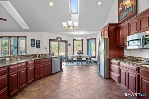 Tiny photo for Pomfret, CT 06259 (MLS # 24148886)