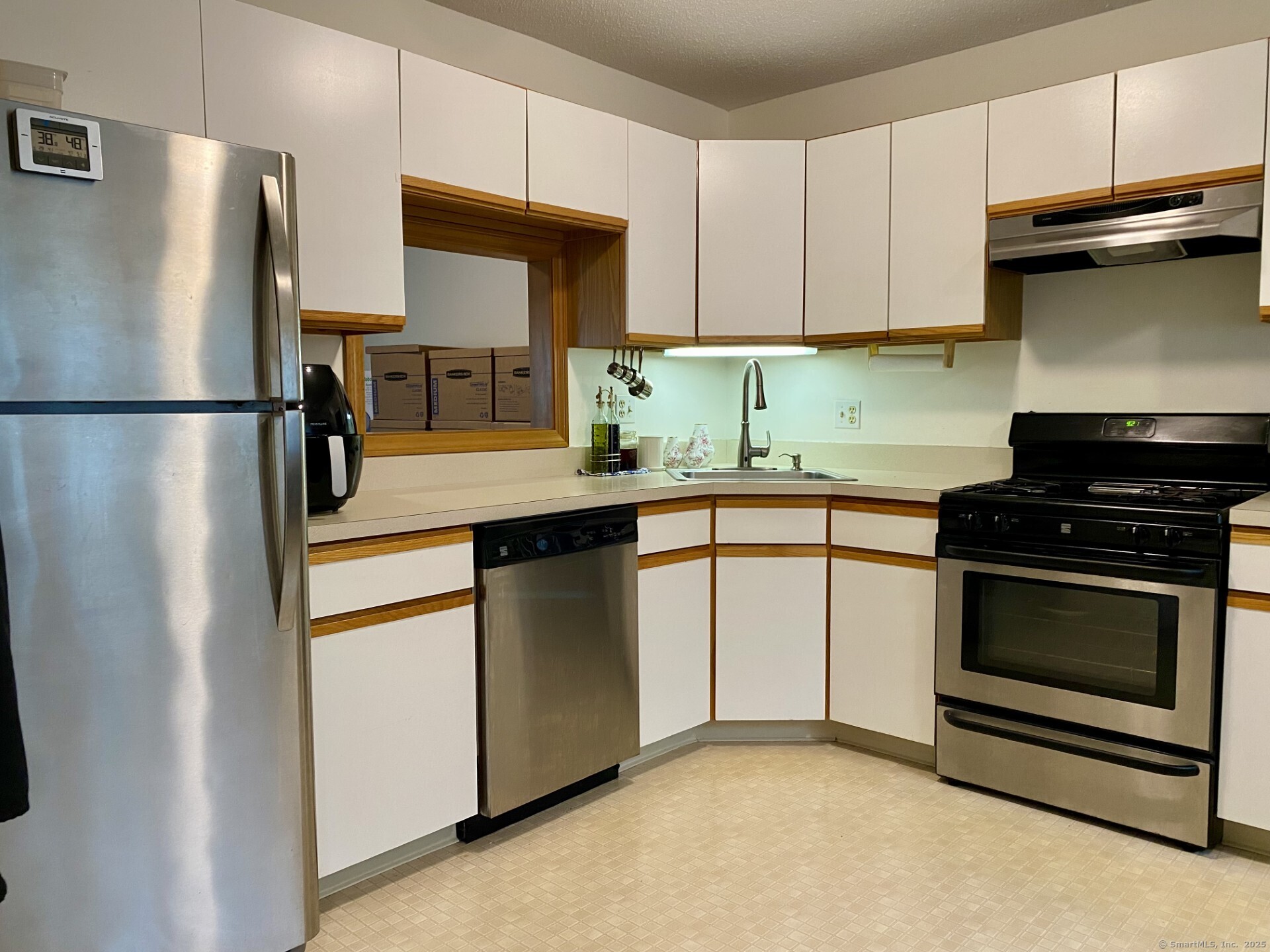 120 Fox Run Court 120