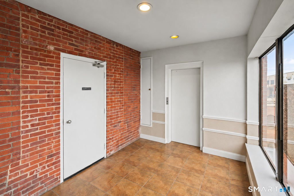 Photo of 94 Washington Street #23, Norwalk, CT 06854 (MLS # 24206157)