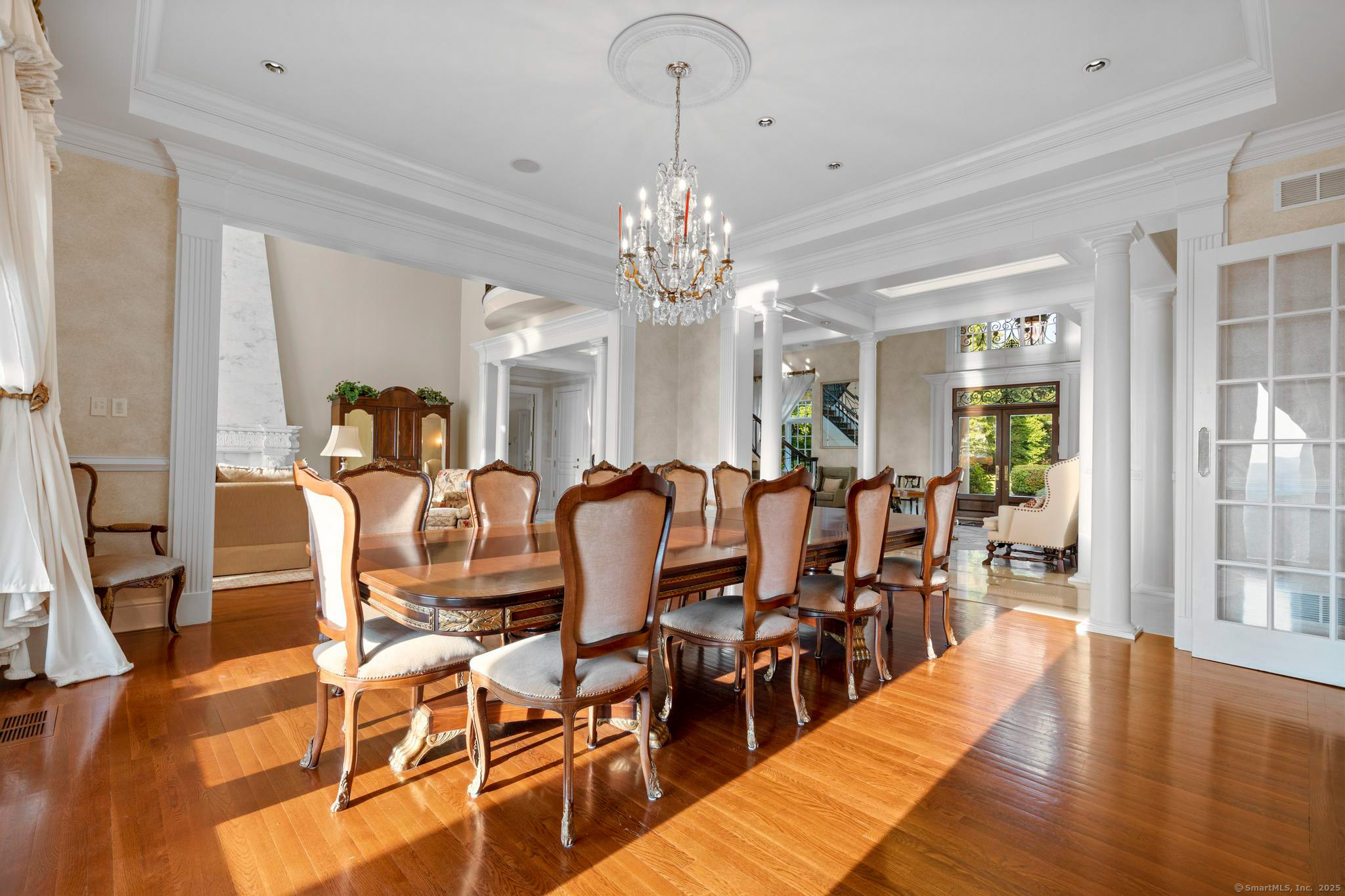 Avon, Connecticut 06001, United States, 5 Bedrooms Bedrooms, ,9 BathroomsBathrooms,Residential,Active,85639