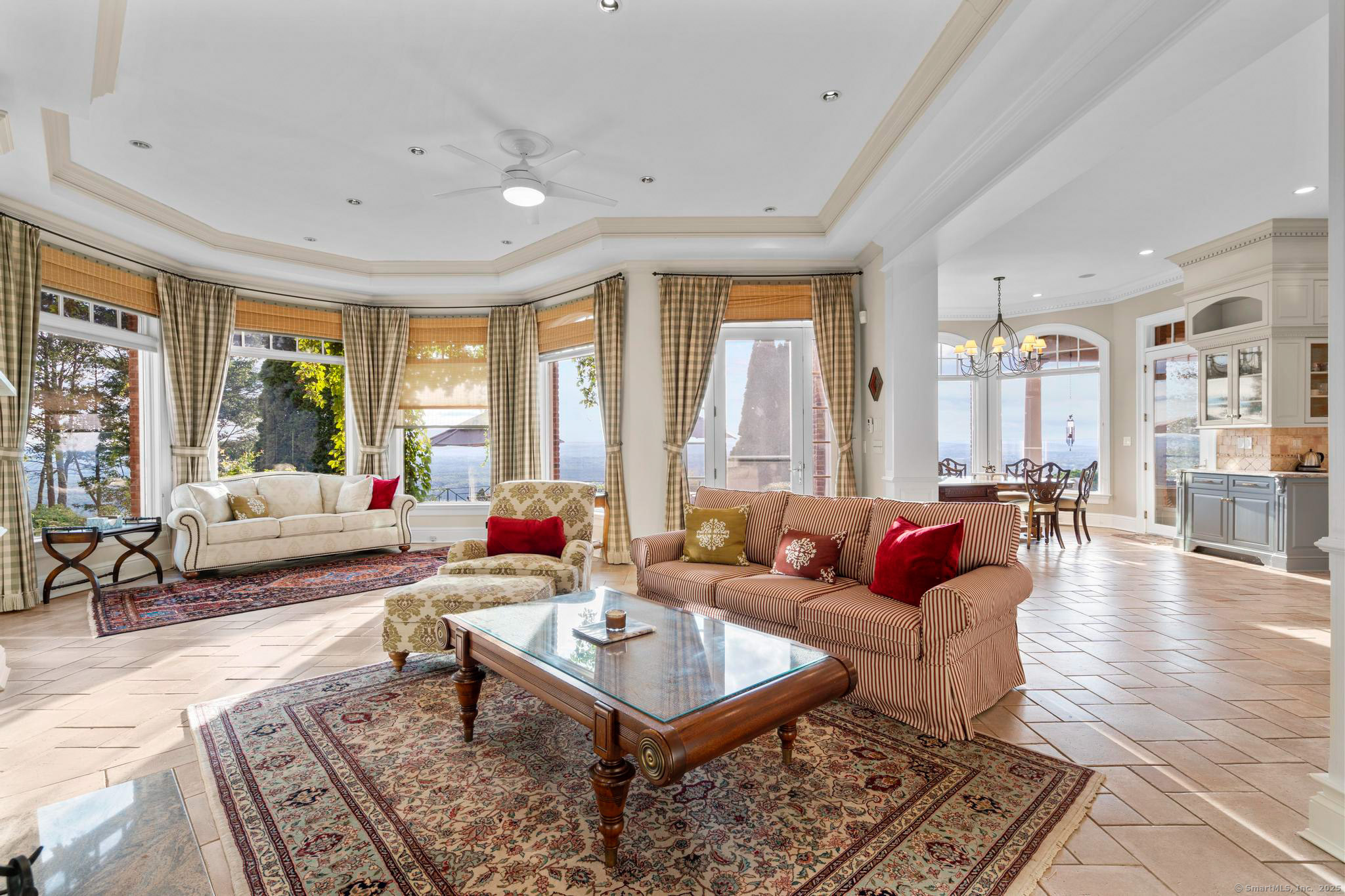 Avon, Connecticut 06001, United States, 5 Bedrooms Bedrooms, ,9 BathroomsBathrooms,Residential,Active,85639