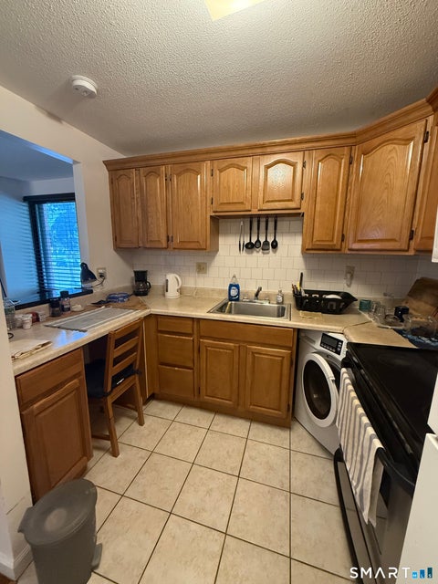 Apartment For Rent - 356 Franklin Avenue #A10<br/> Hartford, CT 06114
