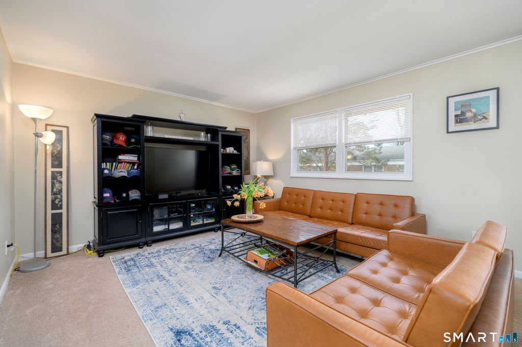 Photo of 22 Courtland Avenue #4, Stamford, CT 06902 (MLS # 24159522)