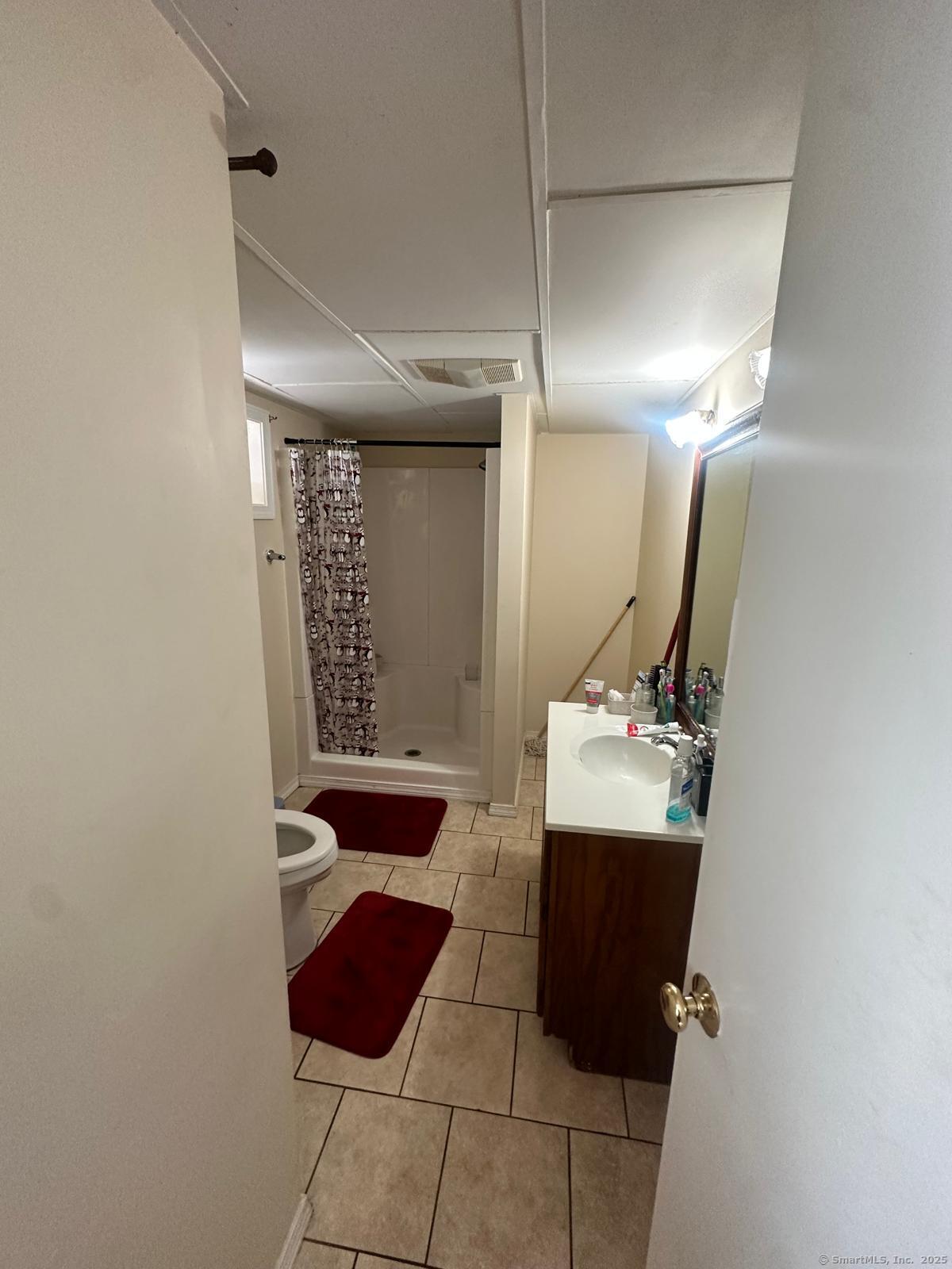 718 Woodtick Road, Waterbury, Connecticut image 15