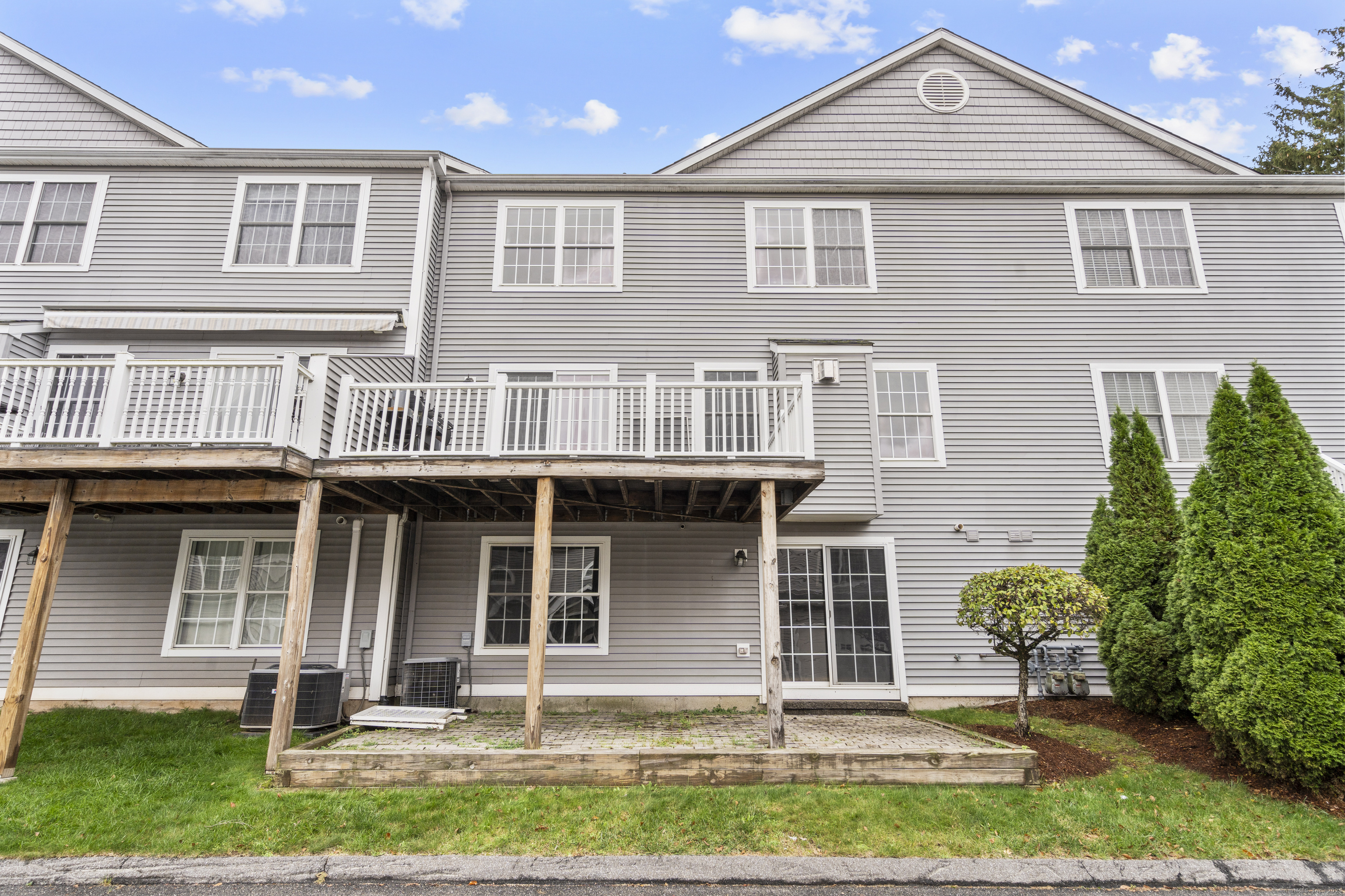 8 Canoe Birch Court 8