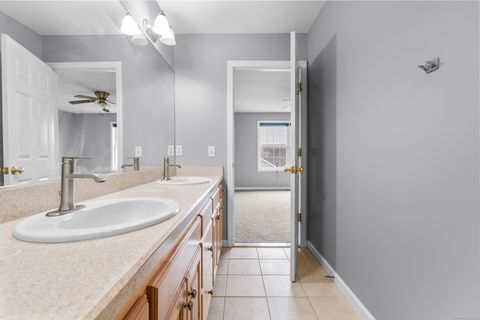 Tiny photo for 8 Canoe Birch Court #8, Berlin, CT 06037 (MLS # 24133748)