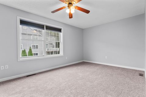 Tiny photo for 8 Canoe Birch Court #8, Berlin, CT 06037 (MLS # 24133748)