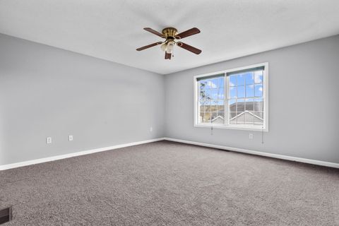 Tiny photo for 8 Canoe Birch Court #8, Berlin, CT 06037 (MLS # 24133748)