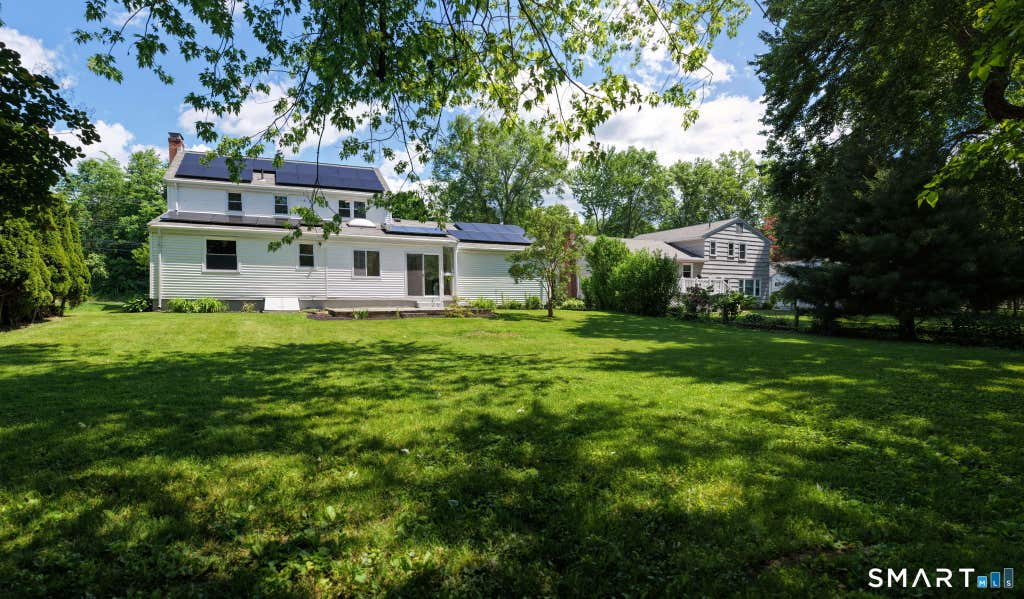 Photo of 261 Simsbury Road, West Hartford, CT 06117 (MLS # 24182859)