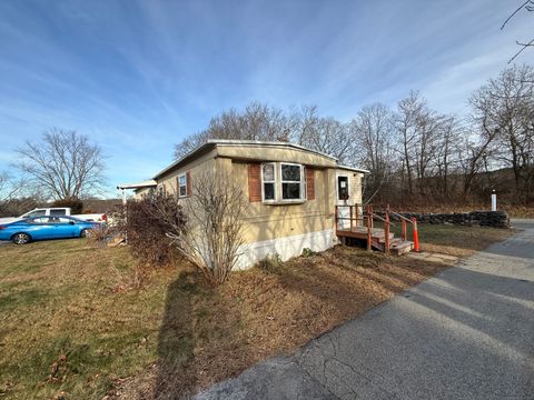 Tiny photo for 4 Sunshine Terrace, Thompson, CT 06255 (MLS # 24144164)