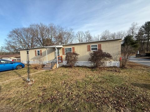 Tiny photo for 4 Sunshine Terrace, Thompson, CT 06255 (MLS # 24144164)