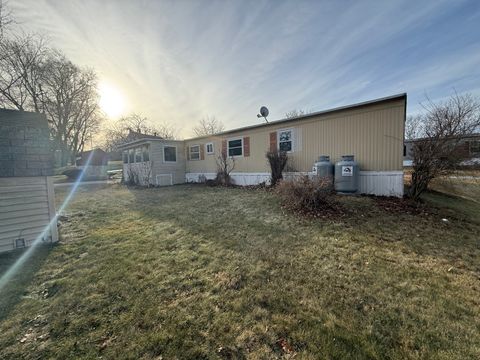 Tiny photo for 4 Sunshine Terrace, Thompson, CT 06255 (MLS # 24144164)