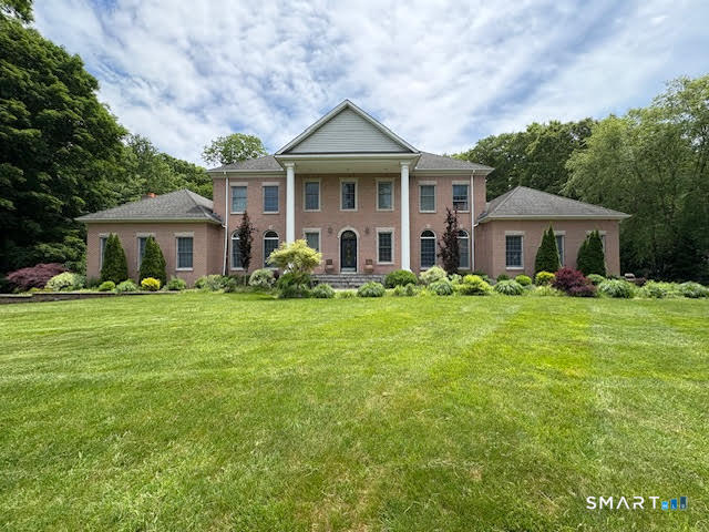 52 Country Club Road