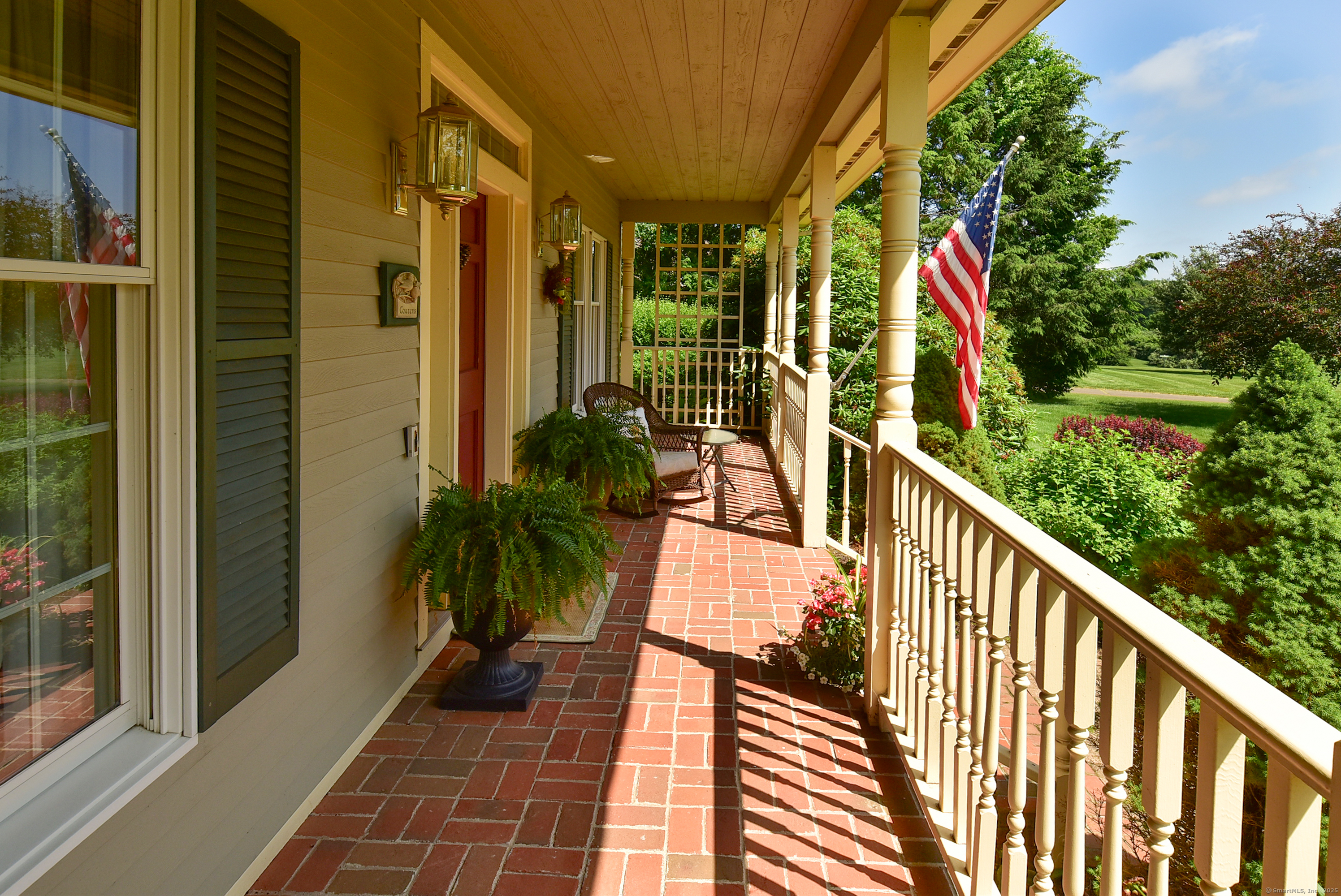 16 Brookfield Drive