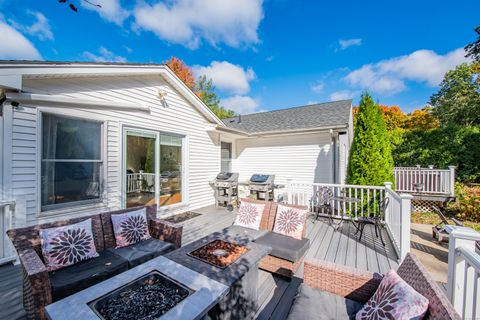 A home in Suffield