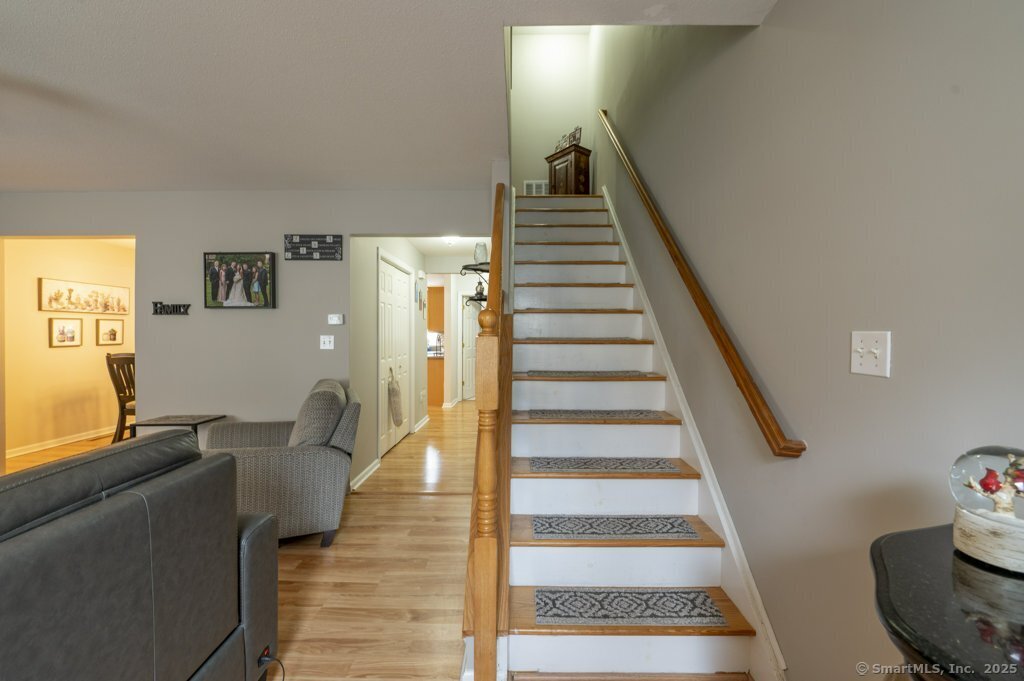 40 Cornerstone Court #APT 14, Southington, Connecticut image 14