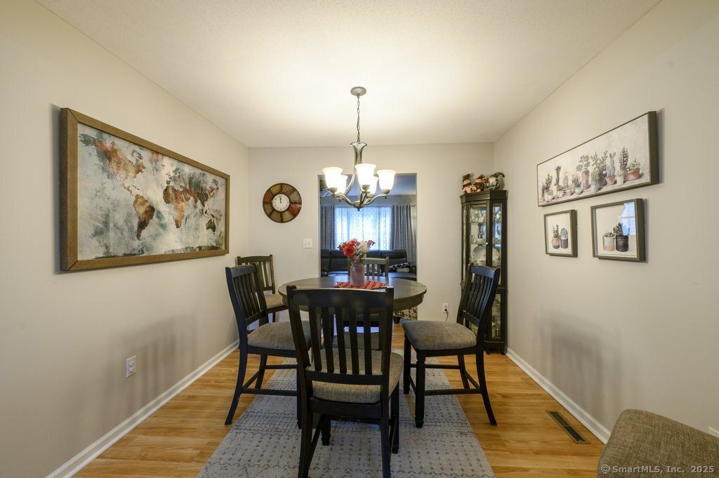 40 Cornerstone Court #APT 14, Southington, Connecticut image 8