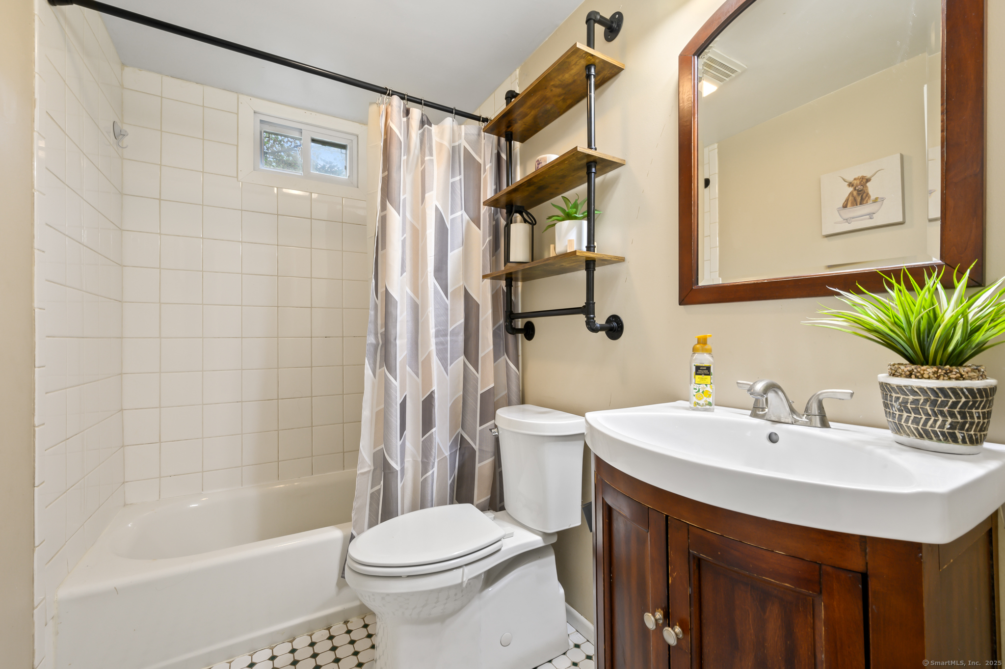 21 Sorrento Road, Wallingford, Connecticut image 13