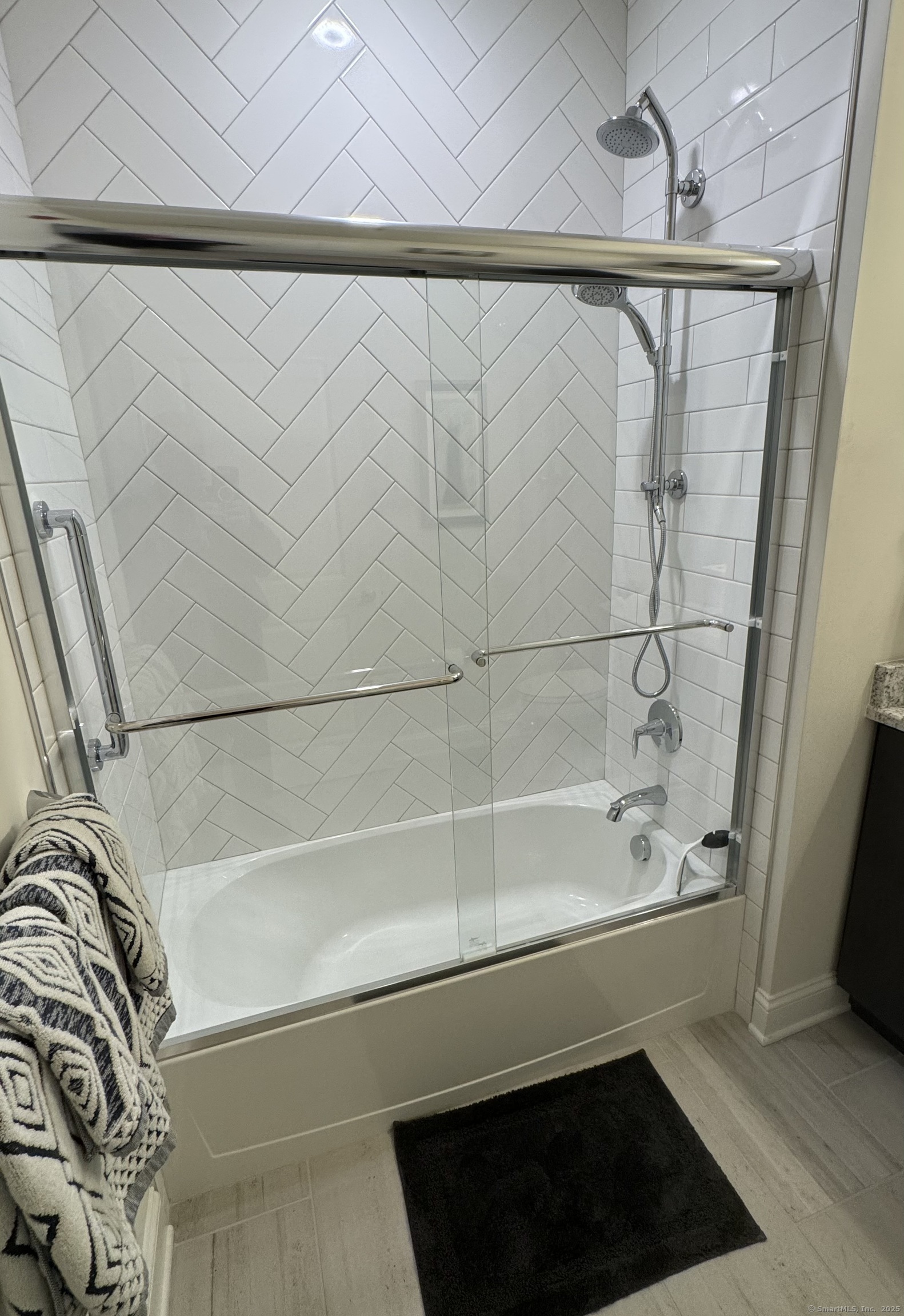 231 Brookside Court #231, Newtown, Connecticut image 19