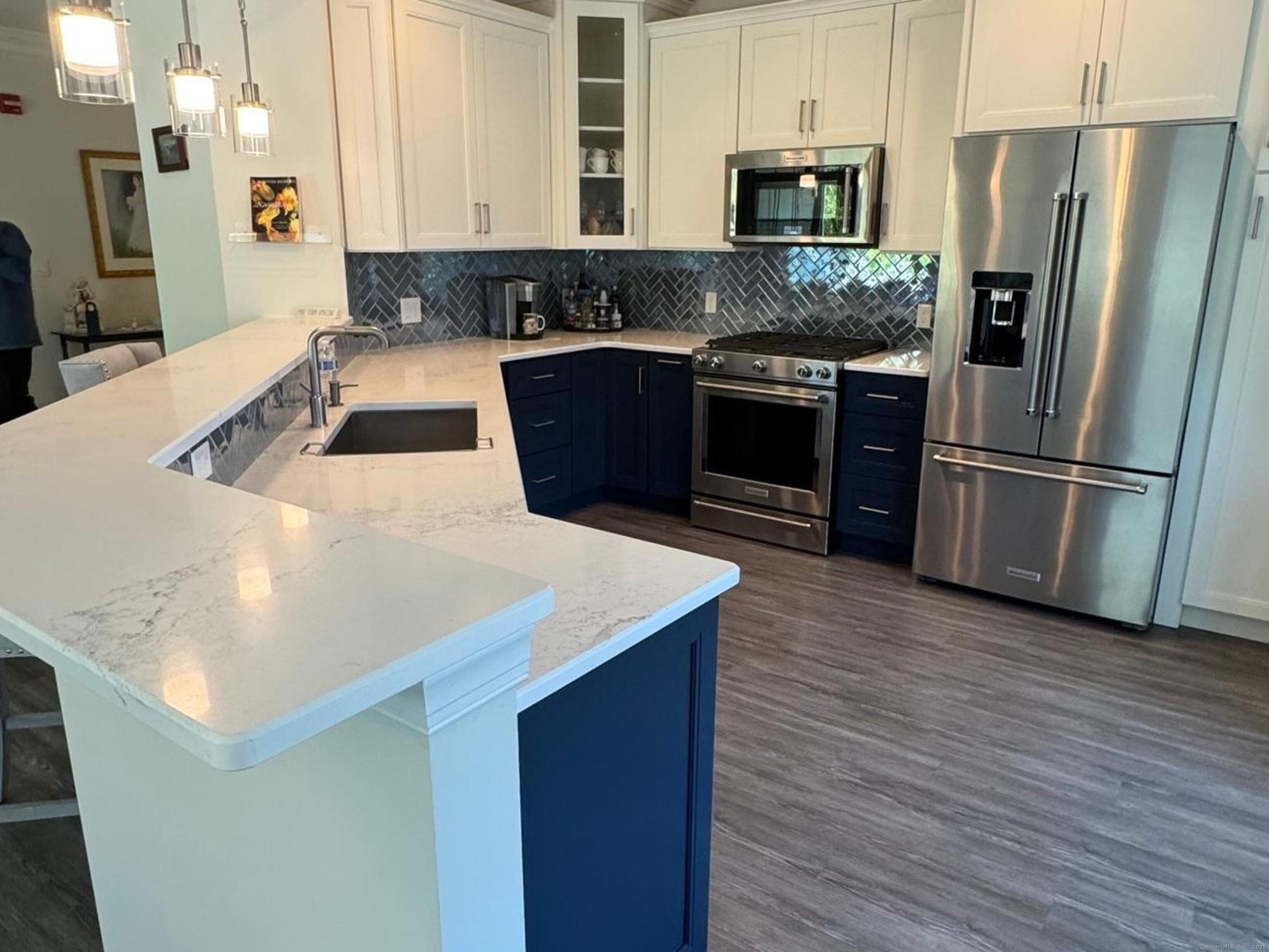 231 Brookside Court #231, Newtown, Connecticut image 14