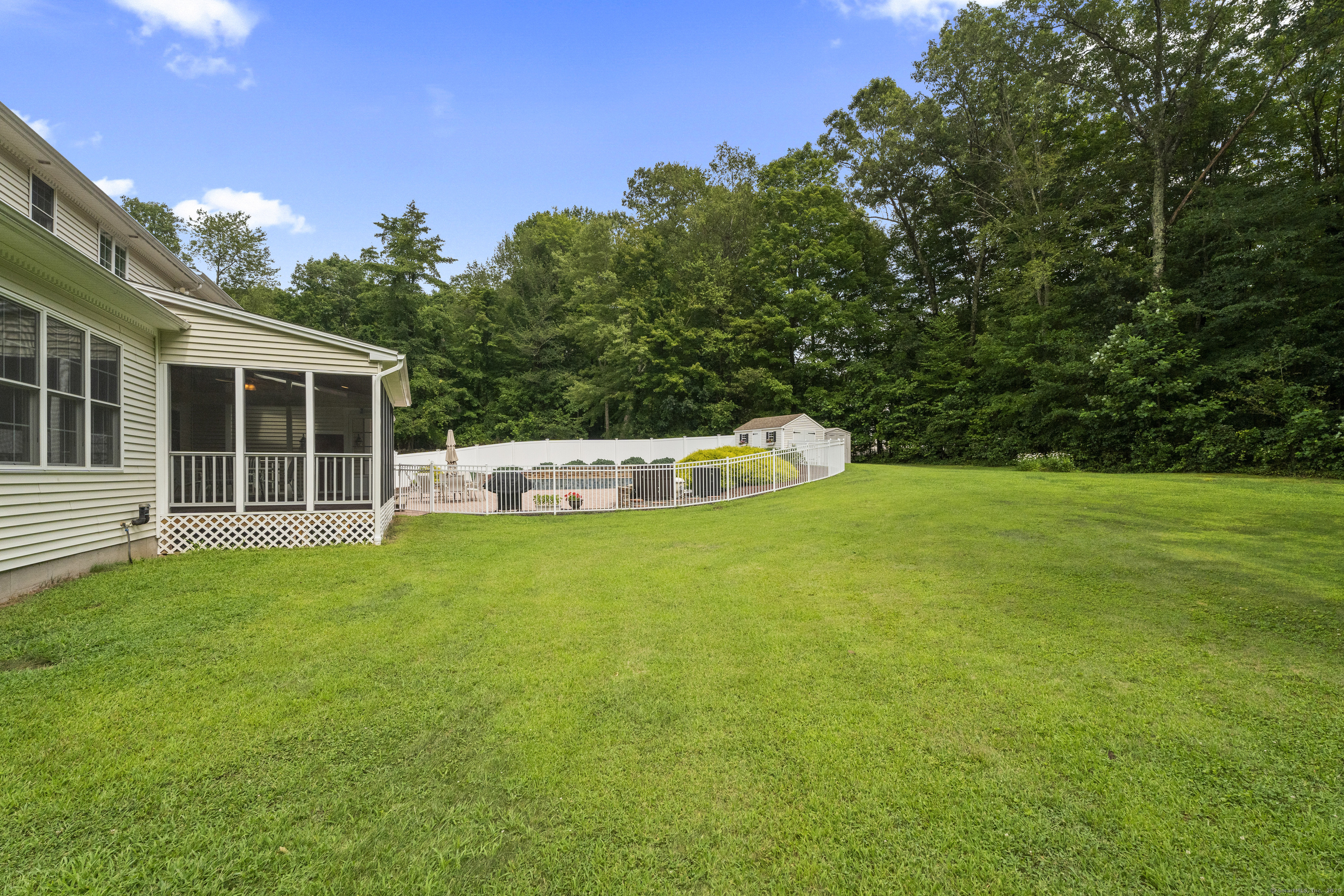 201 Forest Road