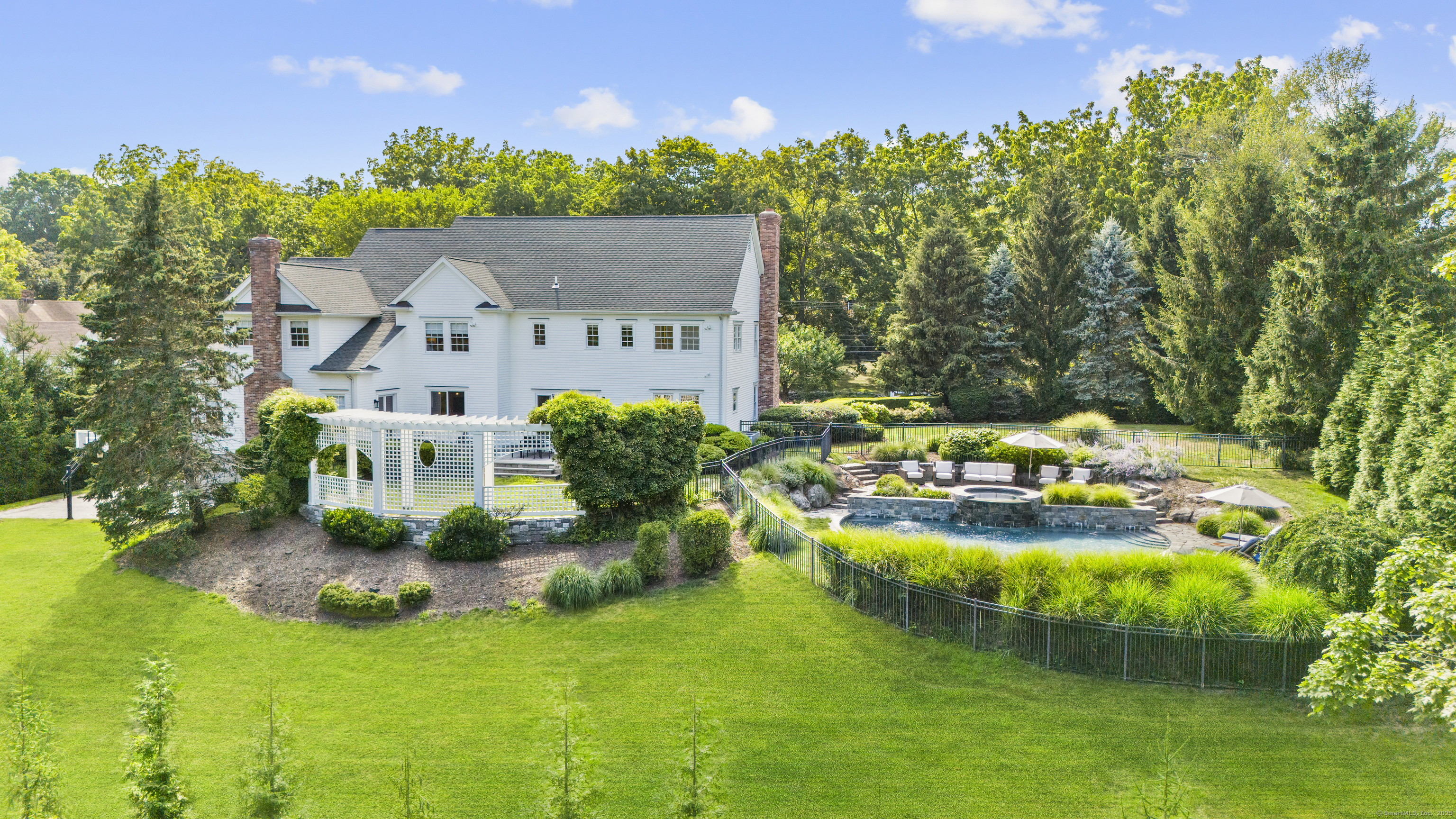 91 Turkey Hill Road South