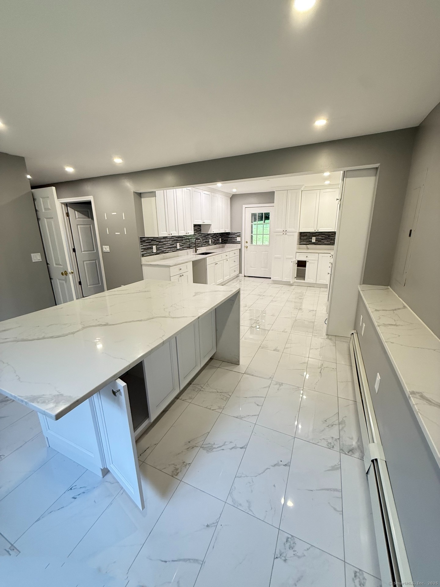214 Union City Road