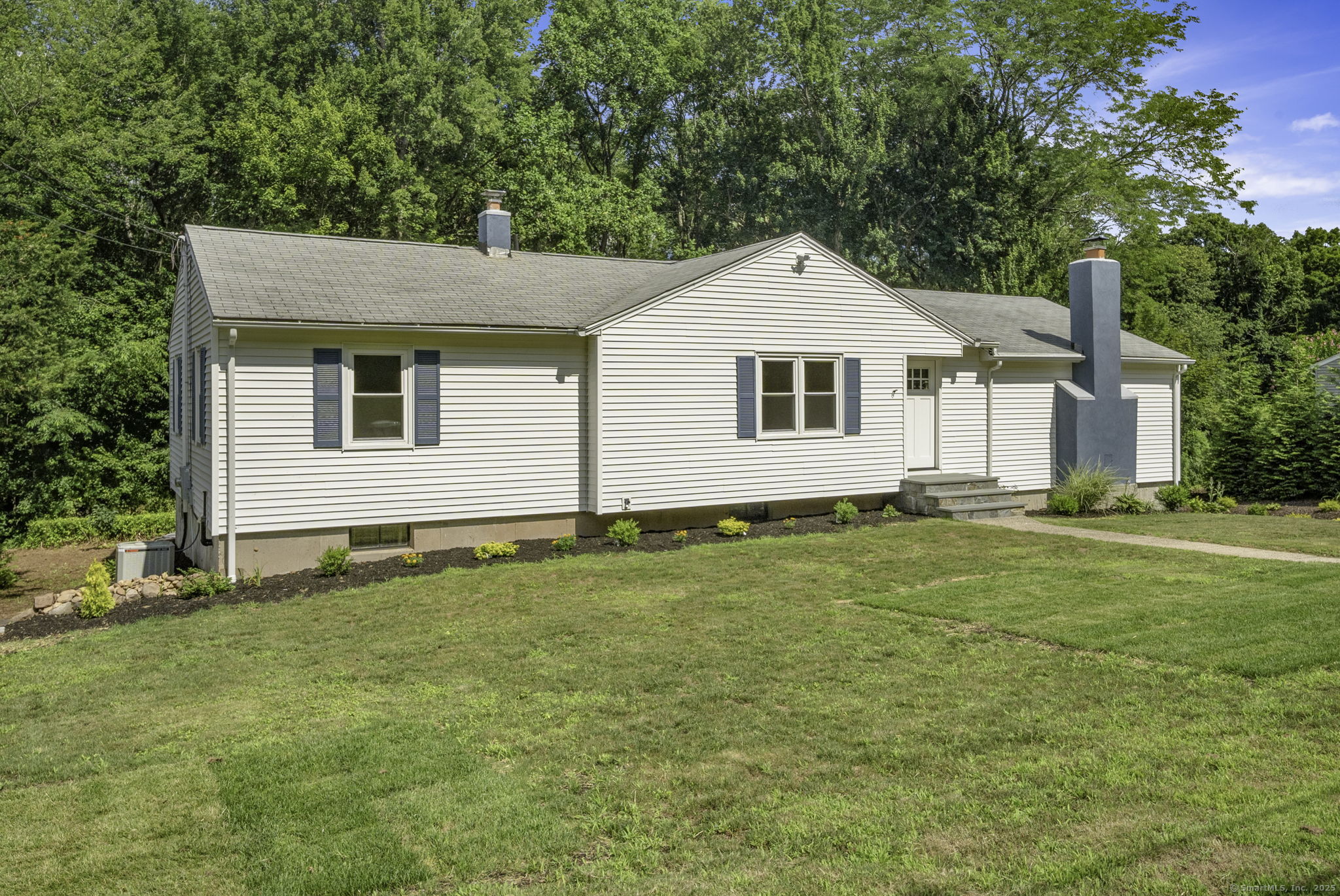31 Roslyn Drive