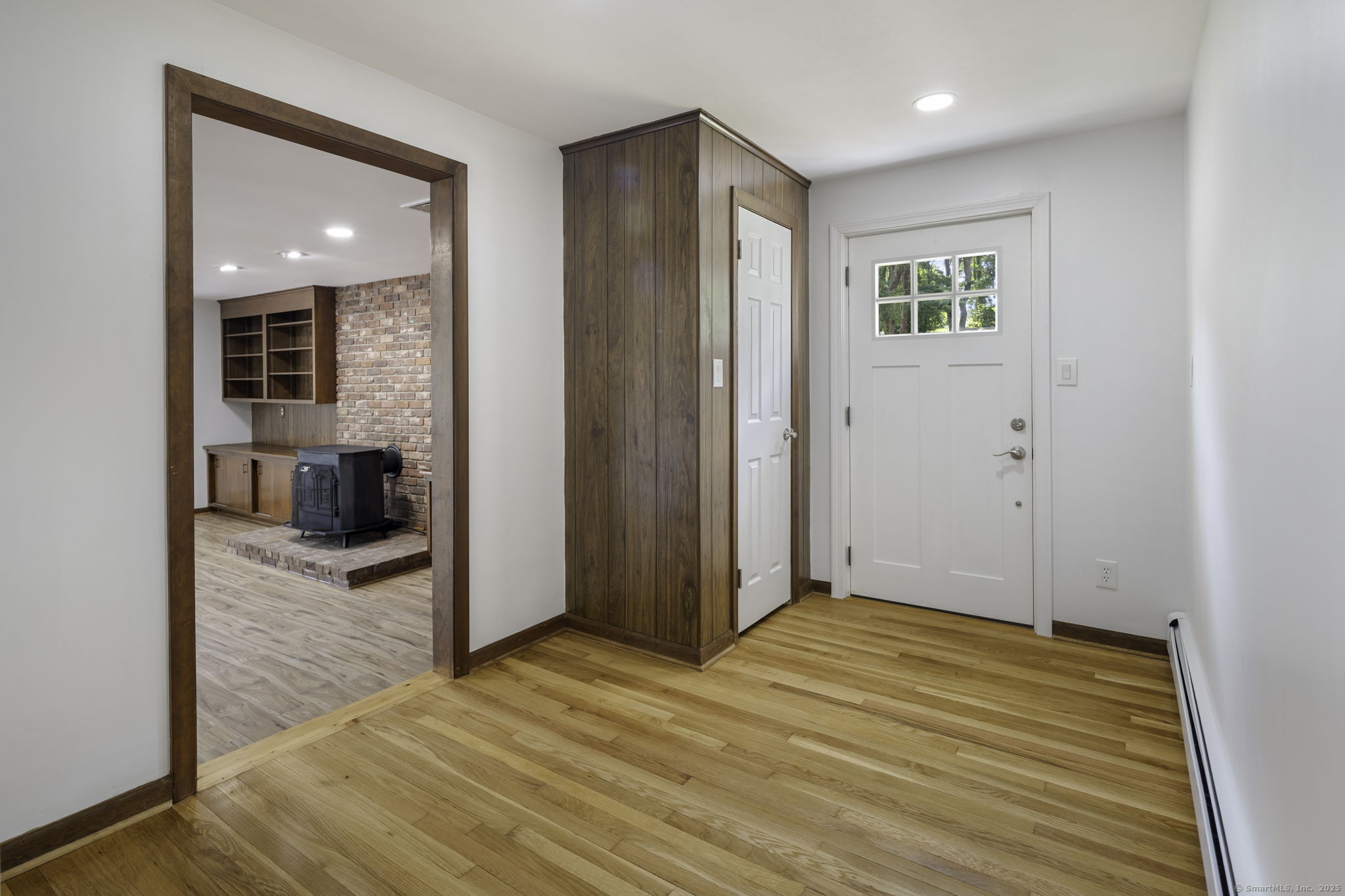 31 Roslyn Drive