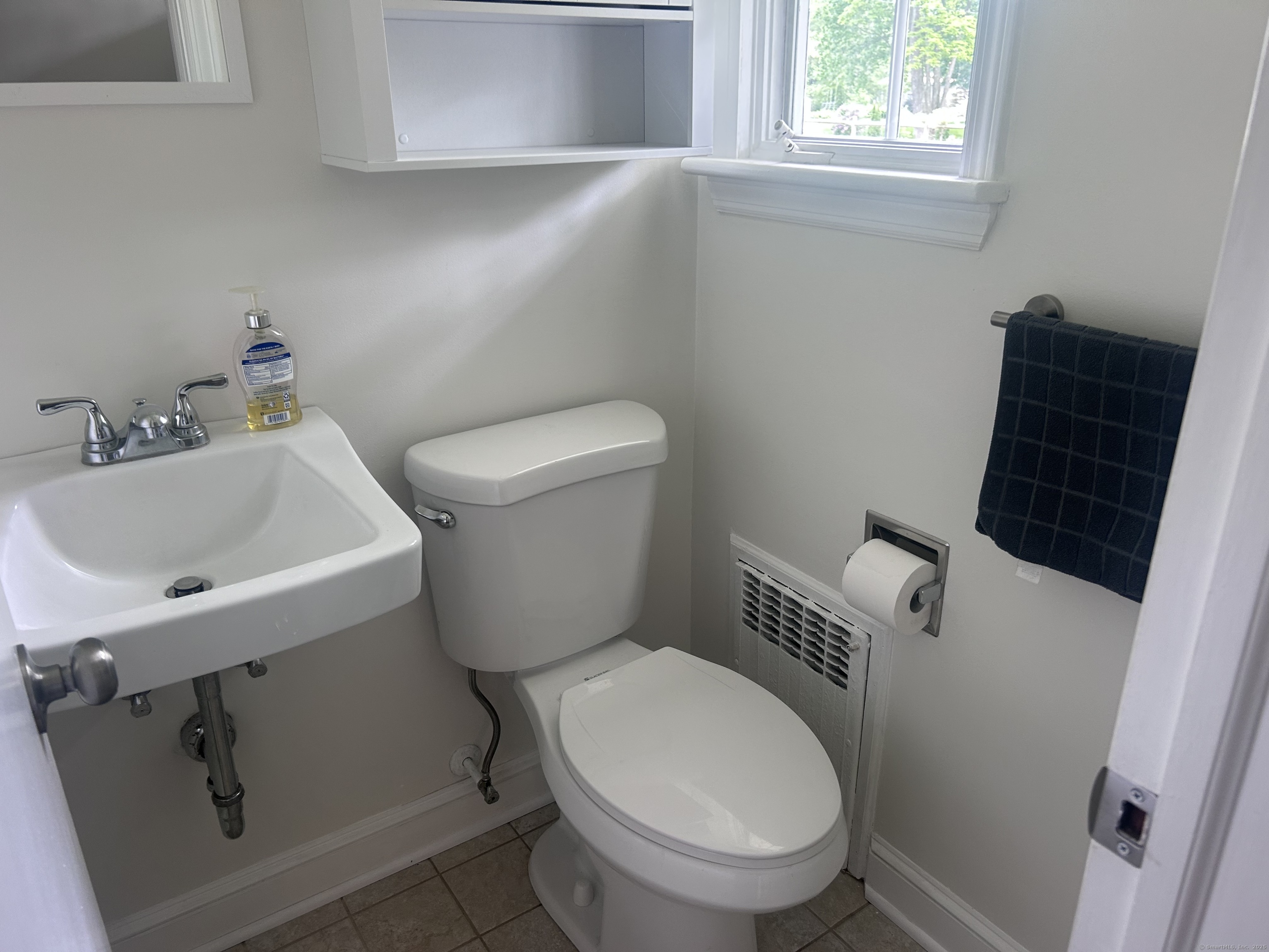 15 Melody Lane, Essex, Connecticut image 10