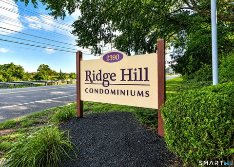 Photo of 2390 State Street #7I, Hamden, CT 06517 (MLS # 24199289)