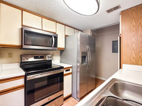 Tiny photo for 31 High Street #APT 11304, East Hartford, CT 06118 (MLS # 24137132)