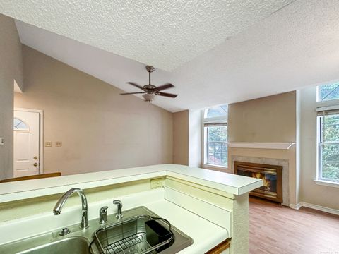 Tiny photo for 31 High Street #APT 11304, East Hartford, CT 06118 (MLS # 24137132)
