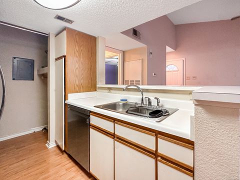 Tiny photo for 31 High Street #APT 11304, East Hartford, CT 06118 (MLS # 24137132)
