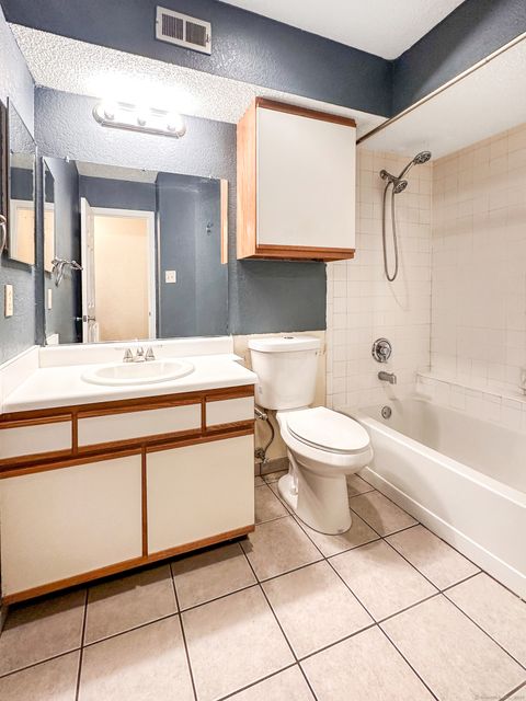 Tiny photo for 31 High Street #APT 11304, East Hartford, CT 06118 (MLS # 24137132)