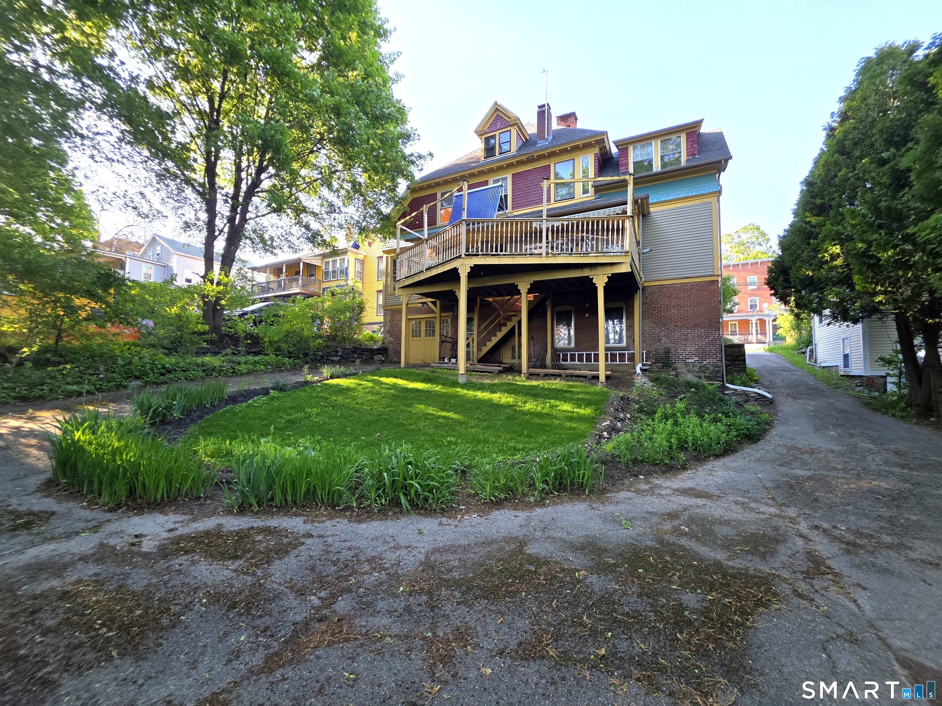 272 Prospect Street