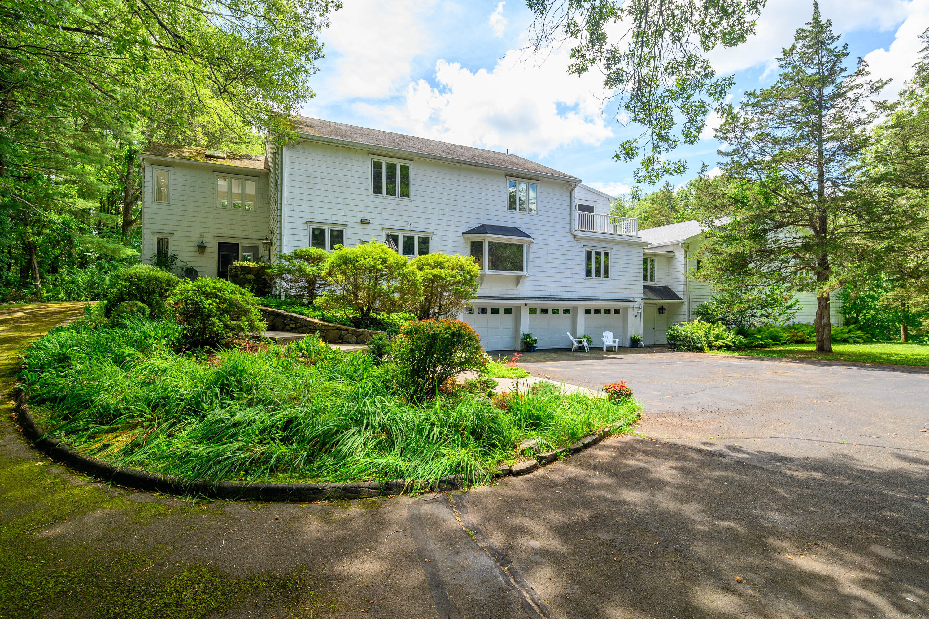 116 Brushy Hill/ 2 Beaver Dam Road