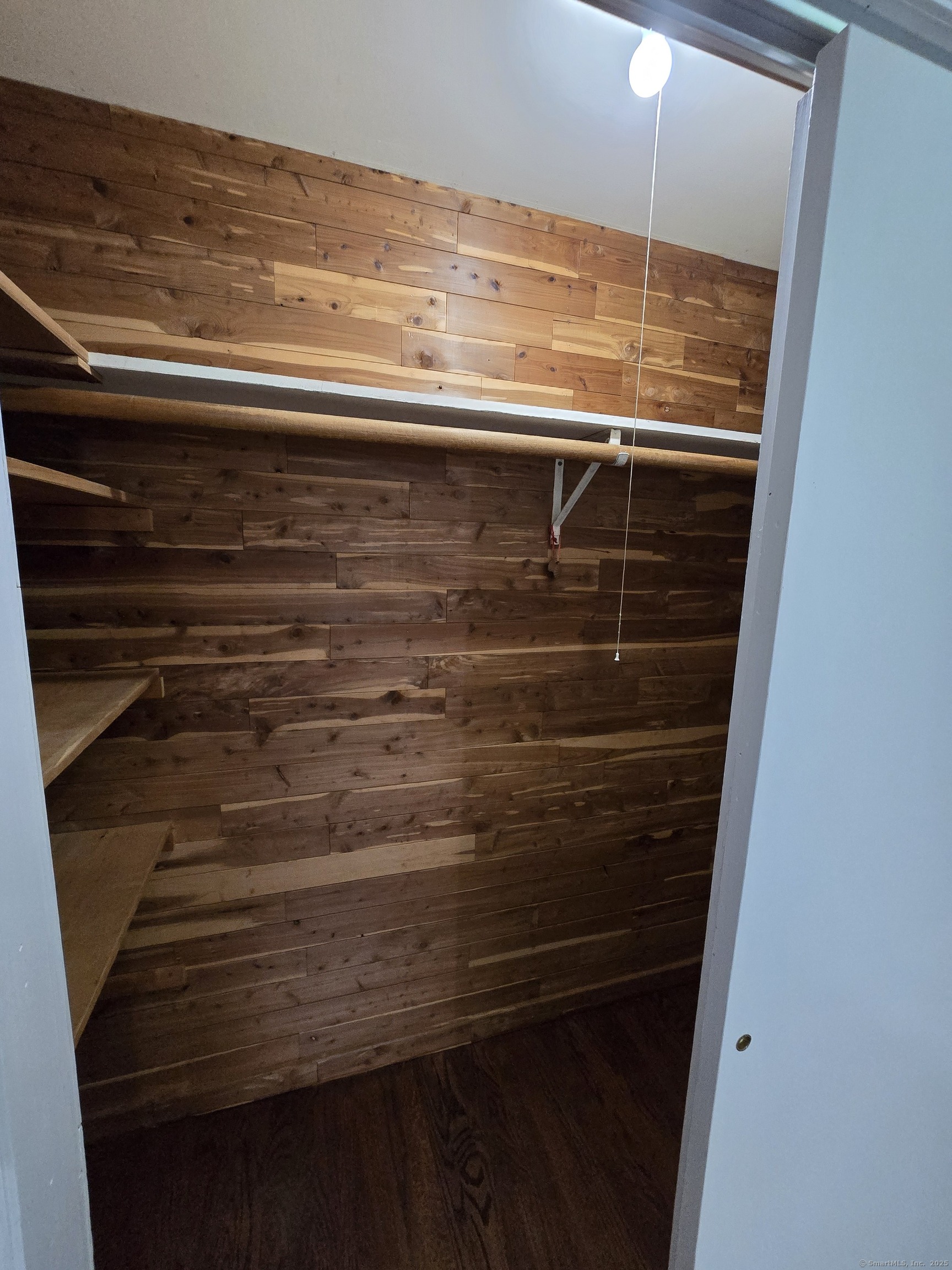 North Branford, Connecticut 06471, United States, 3 Bedrooms Bedrooms, ,2 BathroomsBathrooms,Residential,Coming Soon,160020