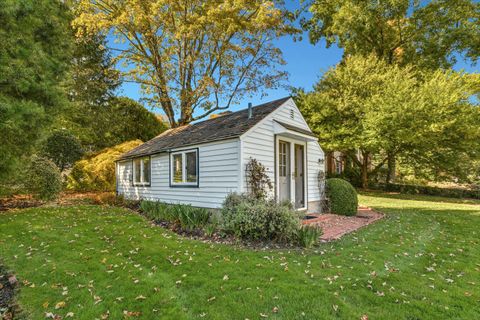 Tiny photo for 204 Parade Hill Road, New Canaan, CT 06840 (MLS # 24134964)