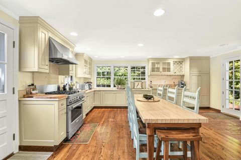 Tiny photo for 204 Parade Hill Road, New Canaan, CT 06840 (MLS # 24134964)