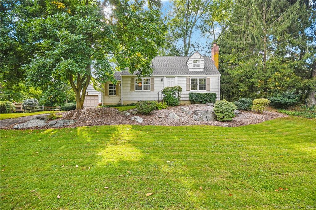 Photo 1 of 16 Burchard Lane, Norwalk, Connecticut, $562,500, Web #: 170439077